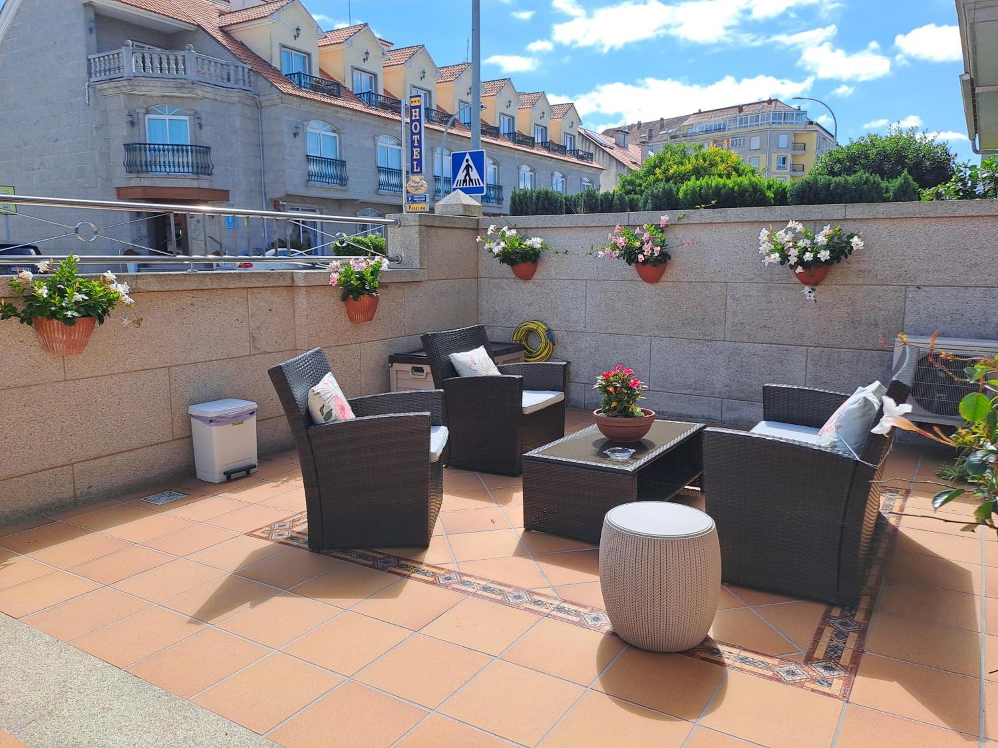 Apartamentos Playa Compostela Vilagarcia de Arousa Εξωτερικό φωτογραφία